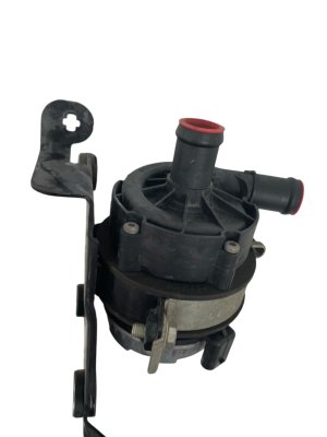 2013-2023 Maserati Quattroporte Auxiliary Coolant Water Pump (Used OEM)
