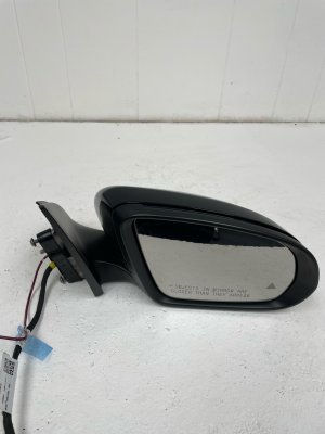 2020-2025 Mercedes-Benz GLB250 Black Power Folding Blind Spot Door/Side View Mirror with Signal Lamp - Right (Passenger) (Used OEM)