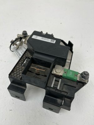 2020-2026 Mercedes-Benz CLA250 Battery Terminal Voltage Limiter (Used OEM)