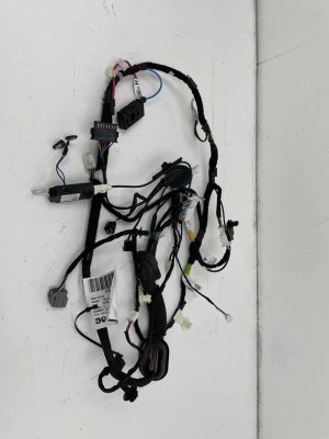  Tesla Model y Tailgate Liftgate Extension Wiring Harness (Used OEM)