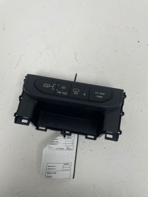 2025 Kia K4 Black Center Console USB Port Aux Jack Media Panel - Front (Used OEM)