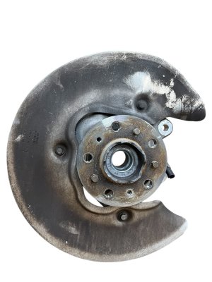 2021-2025 BMW M4 Spindle Knuckle with Wheel Hub - Rear, Left (Driver) (Used OEM)