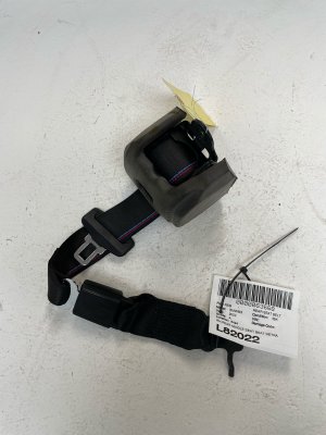 2021-2025 BMW M3 Middle Seat Belt Assembly - Rear, Right (Passenger) (Used OEM)
