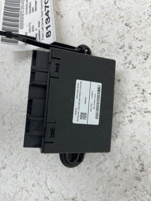 2024-2025 Lincoln Nautilus Door Control Module - Front (Used OEM)