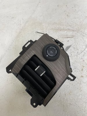2022-2024 Ford Expedition Brown Center Dashboard Air Vent and Heater Trim Panel (Used OEM)