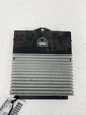 2003-2007 Jeep Liberty AM/FM Radio 6-Disc CD Player Receiver (Used OEM)