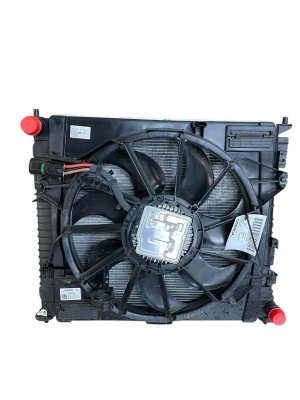 2024-2025 Hyundai Santa Fe Radiator Condenser Fan Shroud Assembly - Front (Used OEM)