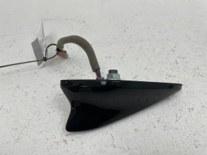 2024-2025 Hyundai Santa Fe Phantom Black Roof Mounted Shark Fin Antenna (Used OEM)