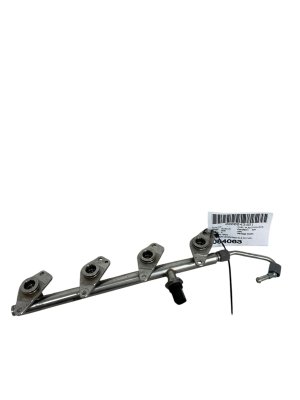 2019-2021 Mercedes-Benz CLA35 AMG Fuel Injection Rail (Used OEM)