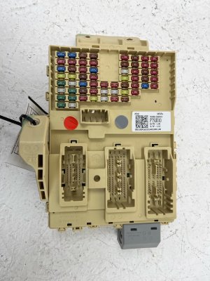 2024-2025 Hyundai Santa Fe Instrument Panel Fuse Relay Junction Box (Used OEM)
