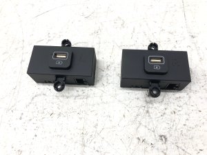 2020-2022 Kia Telluride USB Phone Charging Port Set - Rear (Used OEM)