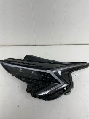 2025 Kia K5 Reflector LED Headlight Assembly - Front, Left (Driver) (Used OEM)