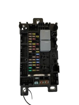 2018-2021 Jaguar E-Pace Interior Cabin Fuse Junction Box (Used OEM)
