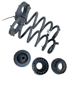 2023-2025 Mercedes-Benz C300 Suspension Coil Spring - Rear (Used OEM)