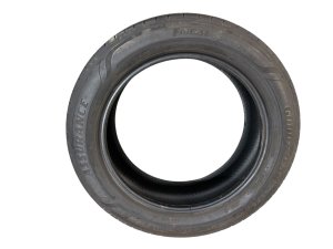 2005-2008 Chrysler Pacifica Goodyear Assurance 235/55R19 Tire (Used OEM)