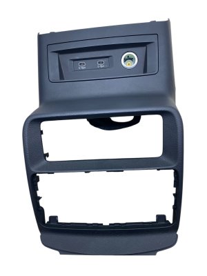 2020-2025 Audi Q7 Gray Temperature Control Module with USB Port and Trim Panel - Rear (Used OEM)