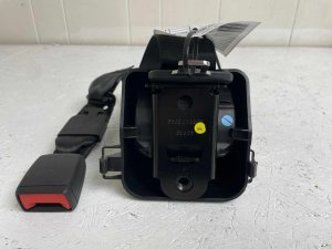  Volkswagen Jetta gli Seat Belt Assembly - Rear (Used OEM)