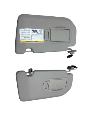 2022-2025 Mitsubishi Outlander Illuminated Sliding Sun Visor Set - Left (Driver) (Used OEM)