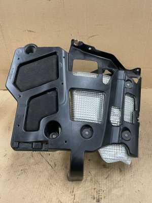 2014-2016 Porsche Panamera Bumper Support Mount Bracket and Heat Shield Assembly - Rear (Used OEM)