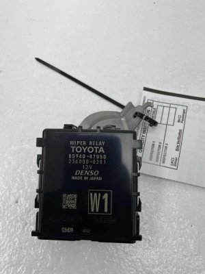 2023-2025 Toyota Prius Windshield Wiper Relay Control Module (Used OEM)