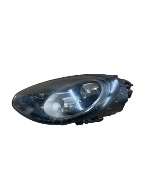 2014-2016 Porsche Panamera LED Headlight Assembly - Front, Left (Driver) (Used OEM)