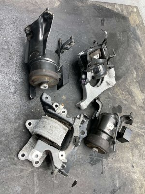 2024-2025 Toyota Grand Highlander Engine and Transmission Mount Set (Used OEM)