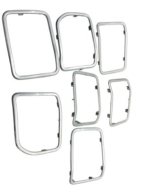 2022-2025 Jeep Wagoneer Radiator Grille Ring Trim Set - Front (Used OEM)