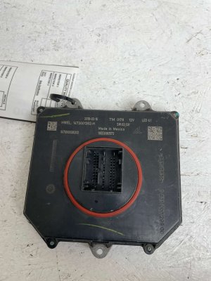 2010-2016 Porsche Panamera Xenon HID Headlamp Control Module Ballast (Used OEM)