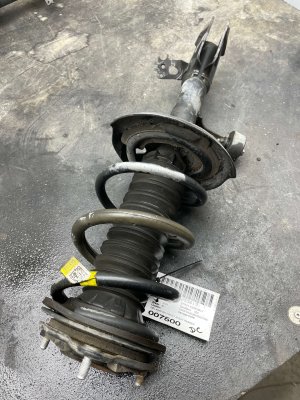 2024-2026 Toyota Grand Highlander Suspension Strut and Shock Tower Assembly - Front, Right (Passenger) (Used OEM)