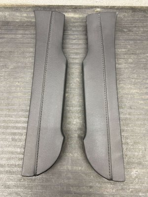 2023-2025 Hyundai Palisade Black Center Console Lower Trim Cover Panel Set - Front (Used OEM)