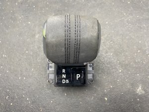 2021-2024 Jaguar F-Pace Ebony (Black) Automatic Transmission Gear Selector Shifter with Knob - Front (Used OEM)