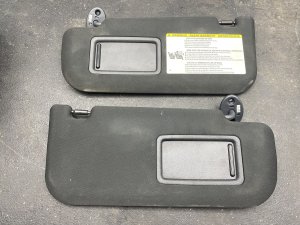 2024-2025 Toyota Grand Highlander Black Sun Visor Set - Front, Right (Passenger) (Used OEM)