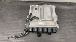 2021-2023 Land Rover Discovery MHEV Engine Control Module (Used OEM)