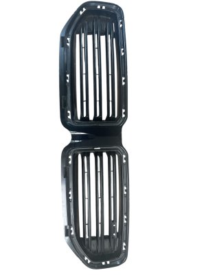 2023-2025 BMW M2 Bumper Upper Radiator Carbon Fiber Grille Set - Front (Used OEM)