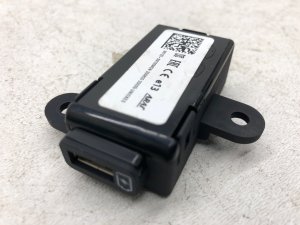 2020-2022 Kia Telluride Seat USB Charger Port Hub Set - Rear (Used OEM)