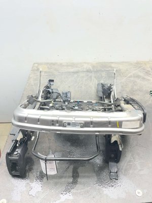 2023-2025 Kia Telluride Second Row Lower Seat Track Assembly (Used OEM)