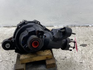 2021-2025 Ford Bronco Locking Differential Carrier Assembly 4.46 Ratio - Front (Used OEM)
