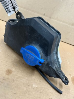 2022-2024 Kia EV6 Washer Fluid Reservoir with Pump and Level Sensor (Used OEM)