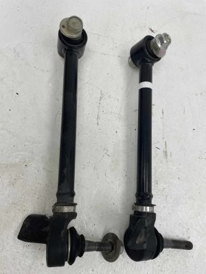 2019-2025 Subaru Forester Lateral Control Arm Set - Rear, Right (Passenger) (Used OEM)