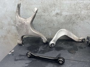 2015-2025 Porsche Macan Upper and Lower Suspension Control Arm Set - Rear, Right (Passenger) (Used OEM)