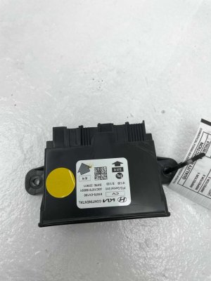 2022-2024 Kia EV6 Power Liftgate Control Module - Rear (Used OEM)