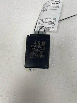 2025-2026 Toyota Camry Electrical Key and TPMS Receiver Control Module (Used OEM)