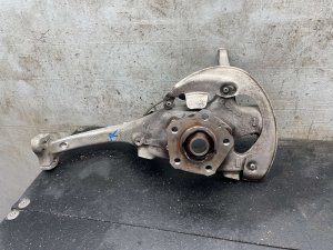 2015-2026 Porsche Macan Steering Knuckle and Hub Assembly - Front, Right (Passenger) (Used OEM)