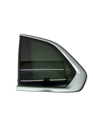  BMW X5 m Quarter Glass with Digital Audio Antenna and Molding - Rear, Left (Driver) (Used OEM)