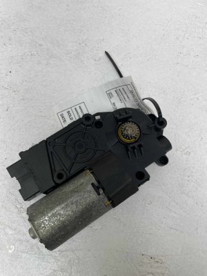 2017-2023 Jaguar F-Pace Sunroof and Moonroof Motor (Used OEM)