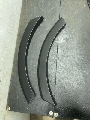 2020-2025 Kia Telluride Black Wheel Arch Fender Flare Trim Molding Set - Rear, Right (Passenger) (Used OEM)