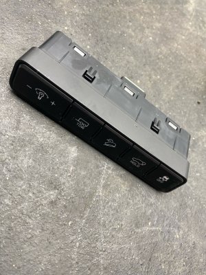 2023-2025 Kia Telluride Dashboard Control Switch Panel - Front (Used OEM)