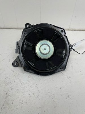 2021-2024 Mercedes-Benz GLA250 Door Speaker (Used OEM)