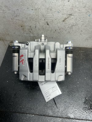 2023-2026 Honda Pilot Disc Brake Caliper - Front, Right (Passenger) (Used OEM)