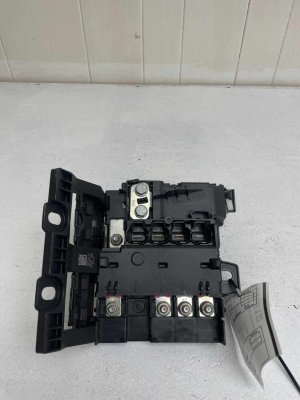 2018-2022 BMW M5 Positive Battery Terminal Power Distribution Block (Used OEM)